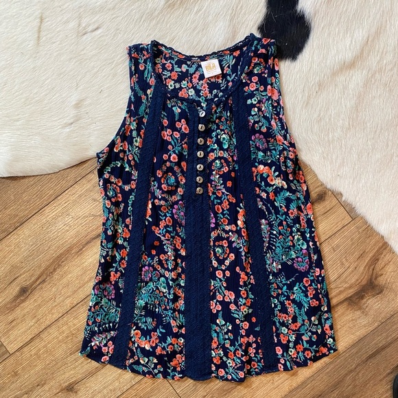 Bila Tops - Bila Floral Rayon sleeveless tank top